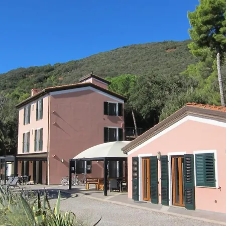 Capo Pero Rio Marina