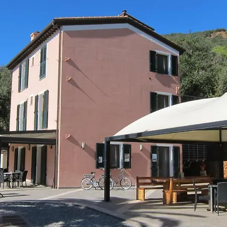 Couette-café Capo Pero *